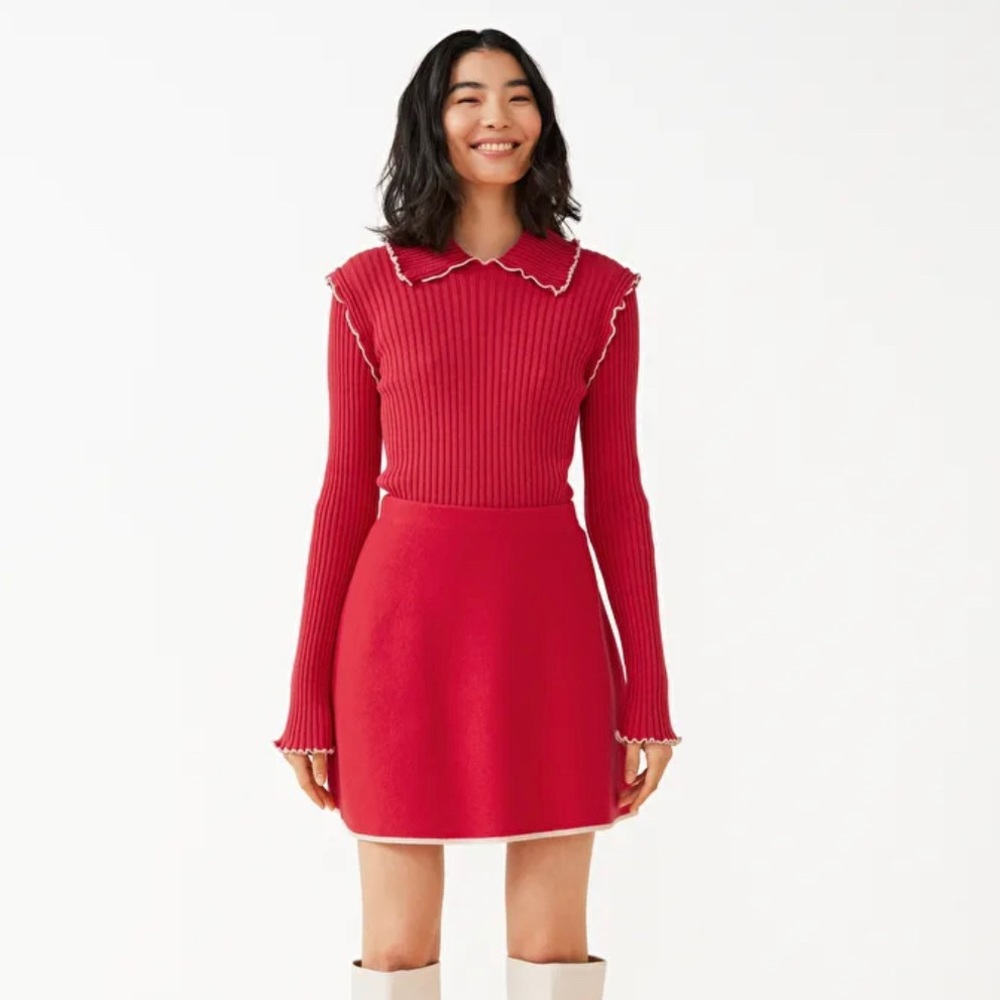 Frilled Edge Ribbed Wool Top (New Year Collection) - Picture 3 of 3